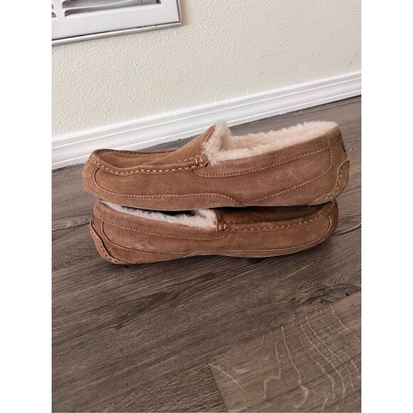 UGG Men's Ascot Slipper size 11(3E width ) - Picture 10 of 10